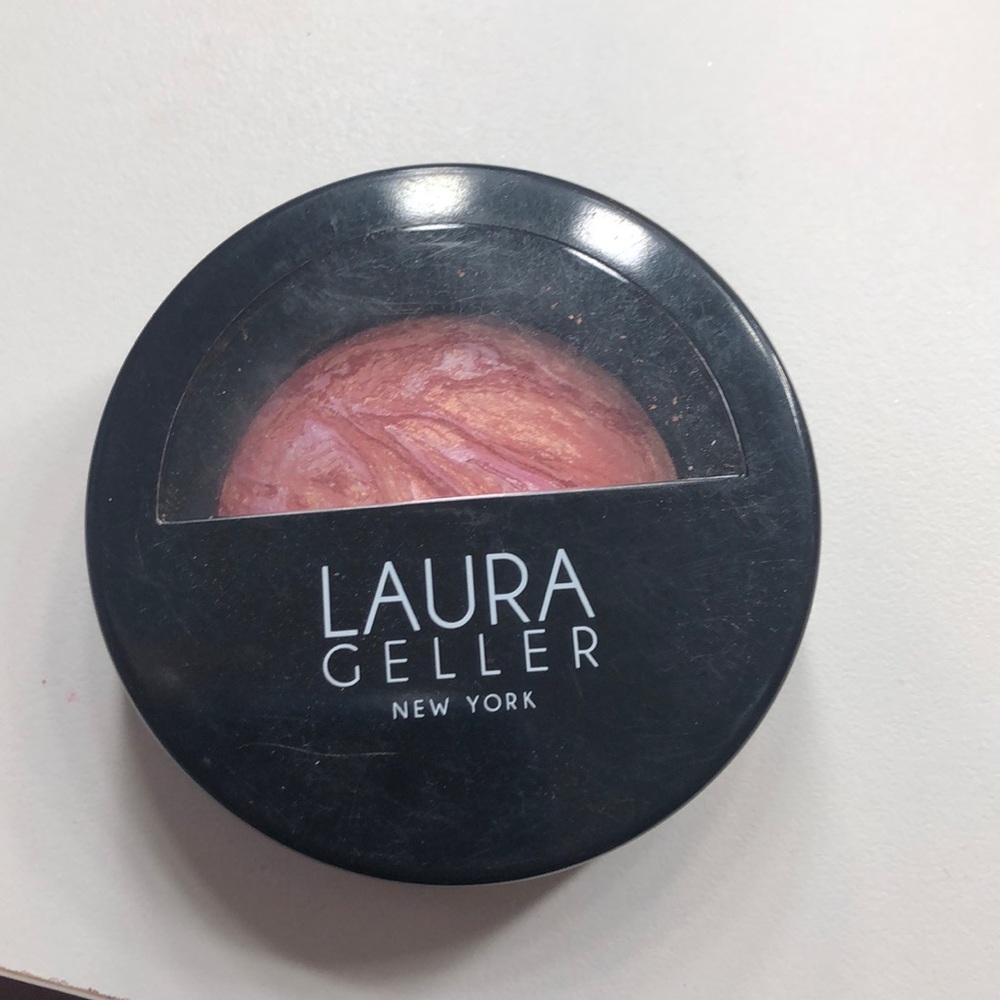 Laura Gellar baker blush n brighten